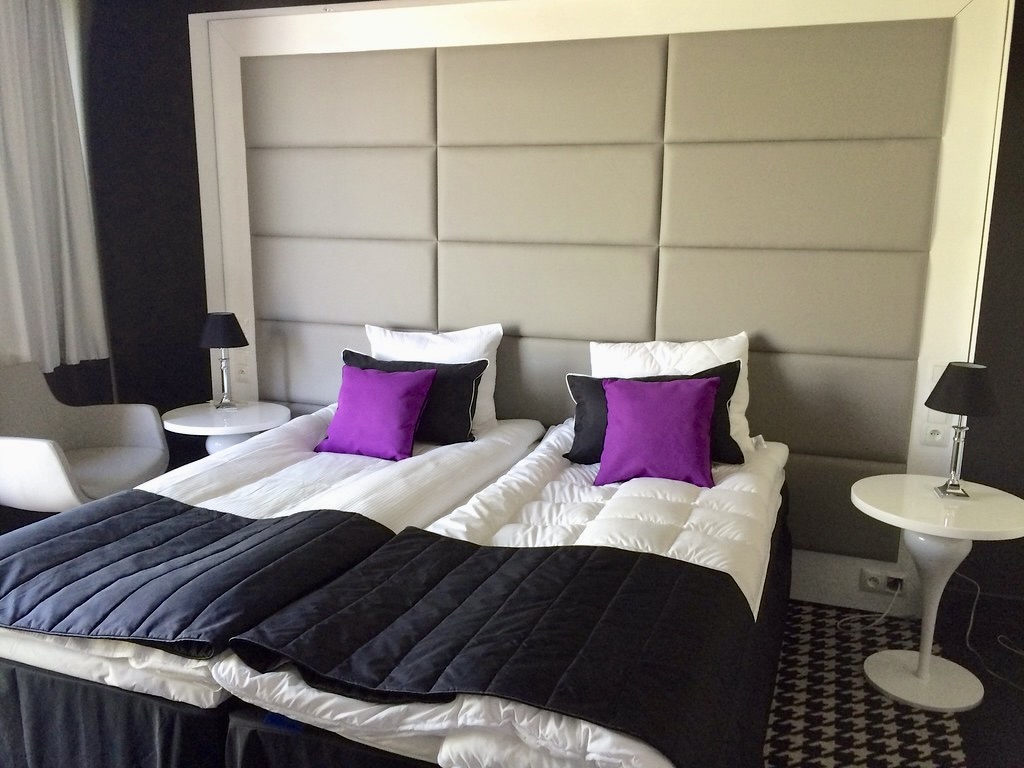 PIANO HOTEL